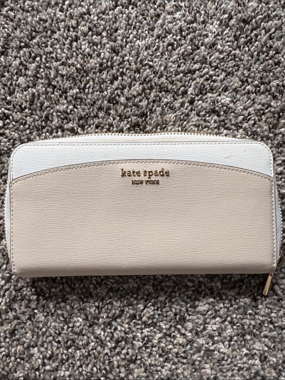 kate spade cream and white zip-around leather wallet